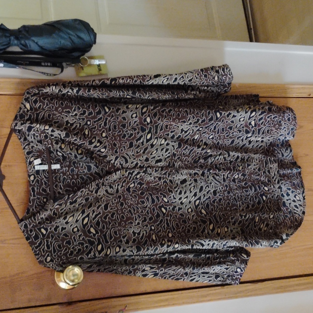 Work/casual wear women's top